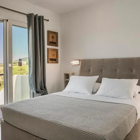 Vila Ai Helis Summer House By Vintage Travel *